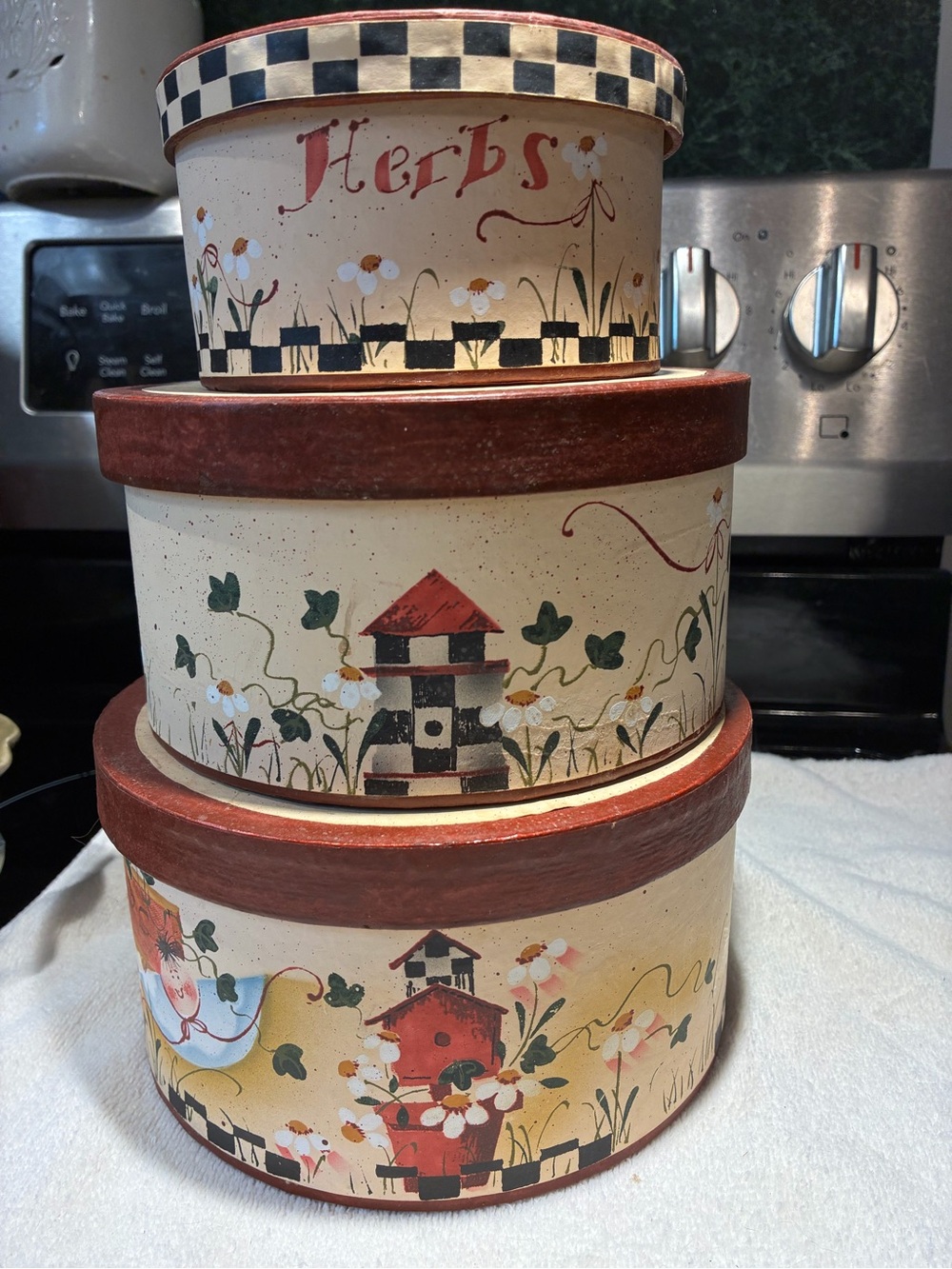set of 3 country-primitive nesting pantry boxes